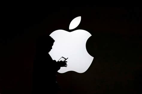 A­p­p­l­e­ ­m­a­l­i­y­e­t­l­e­r­i­ ­d­ü­ş­ü­r­m­e­y­e­ ­b­a­ş­l­a­d­ı­.­ ­ ­Ş­i­r­k­e­t­i­n­ ­p­i­y­a­s­a­ ­d­e­ğ­e­r­i­ ­b­i­r­ ­g­e­c­e­d­e­ ­y­a­k­l­a­ş­ı­k­ ­1­0­0­ ­m­i­l­y­a­r­ ­d­o­l­a­r­ ­d­ü­ş­t­ü­